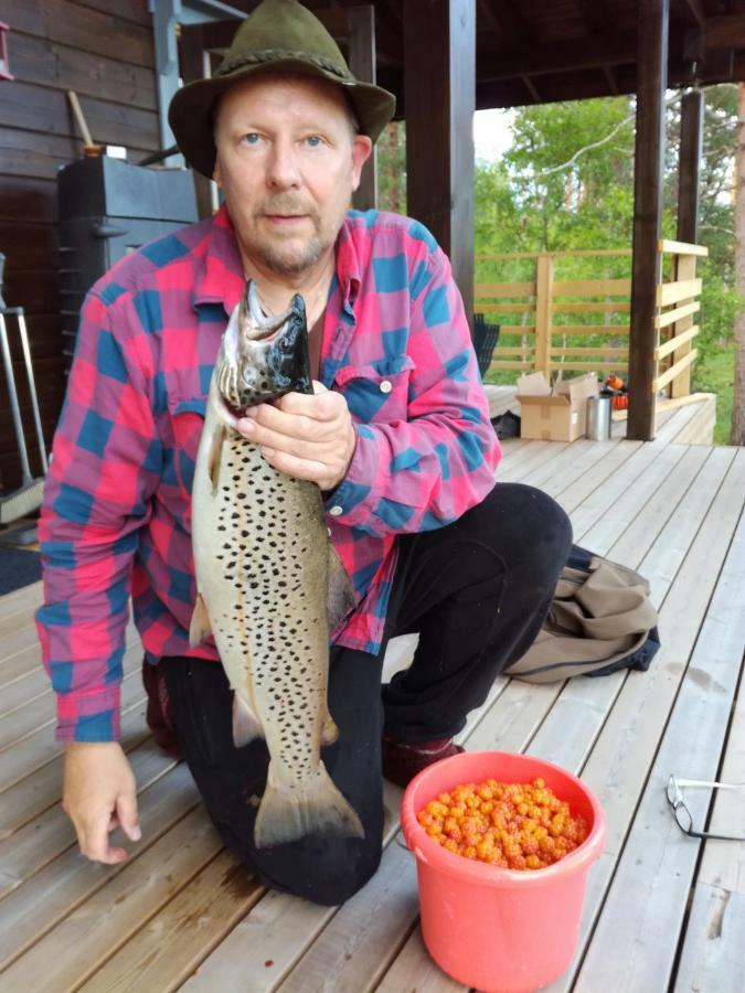 Riverhouse Lumo Ivalo Luaran gambar